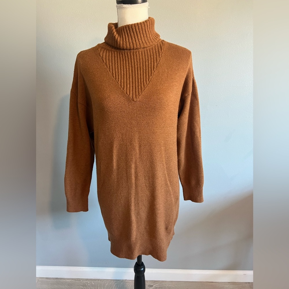 Turtle neck dress